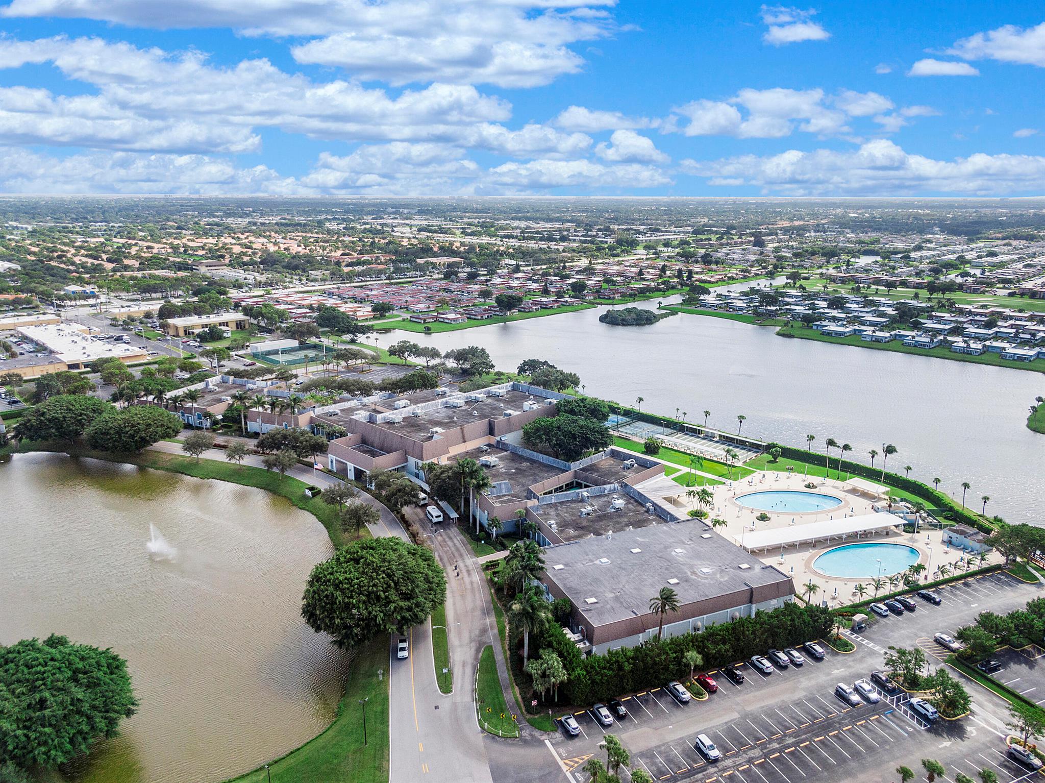 KINGS POINT FLANDERS COND - Residential Lease