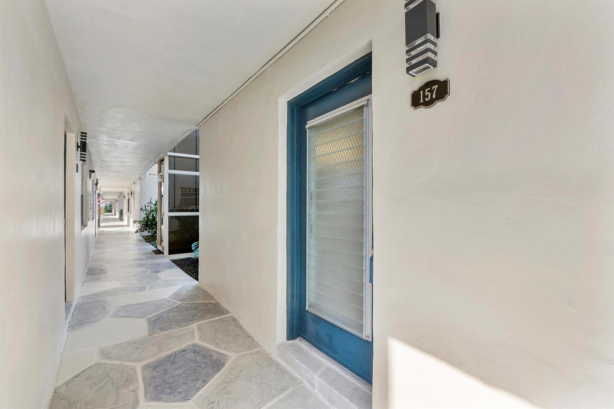 KINGS POINT FLANDERS COND - Residential Lease