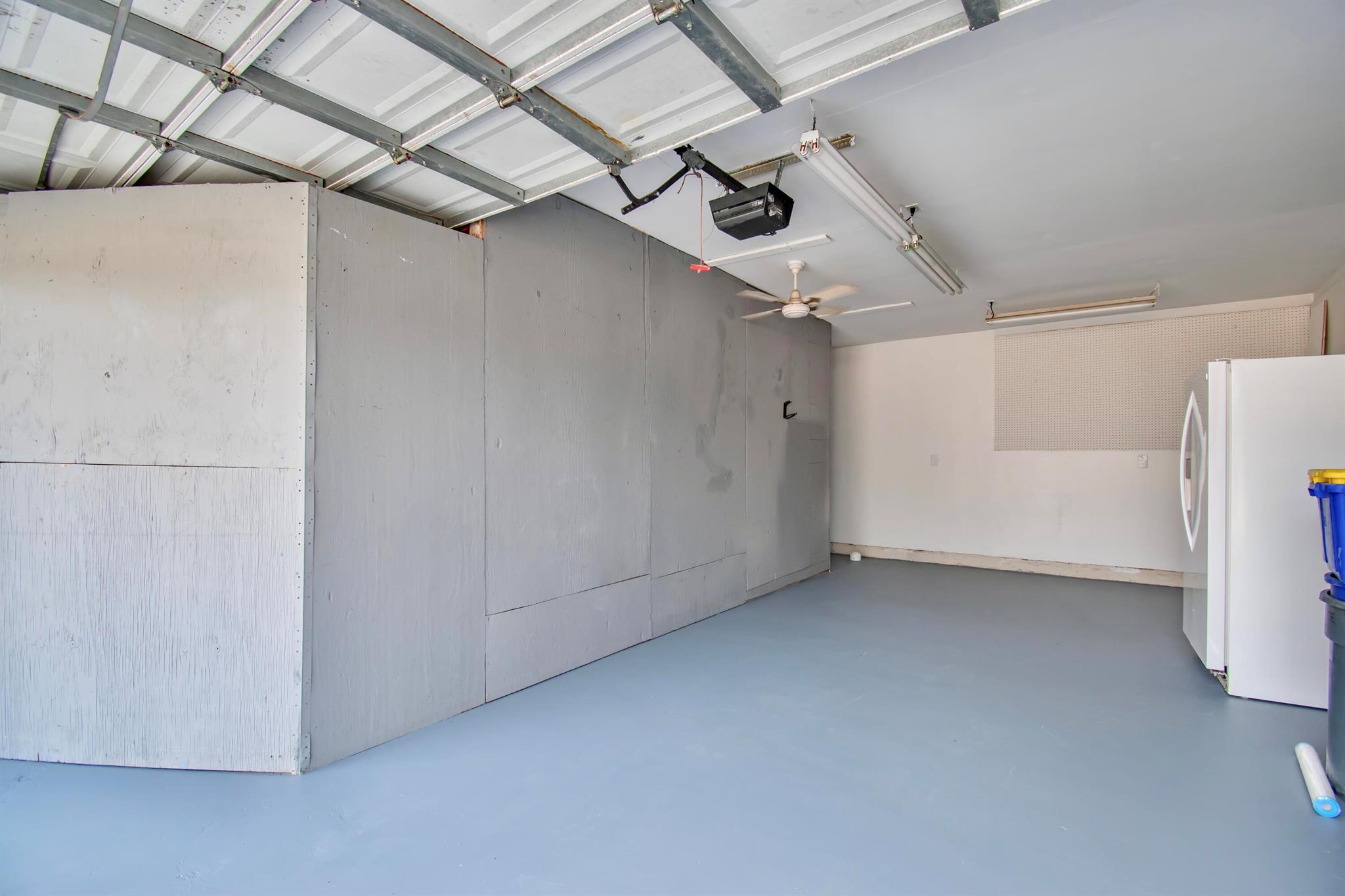 Acreage - Residential Lease