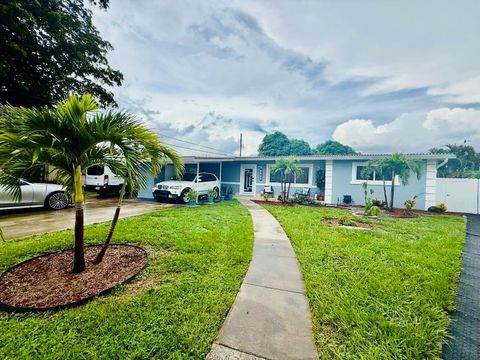 352 Greenbrier Drive Lake Worth Beach FL 33461