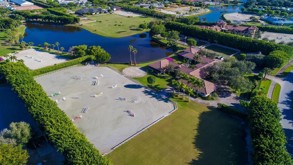 GRAND PRIX FARMS - Residential