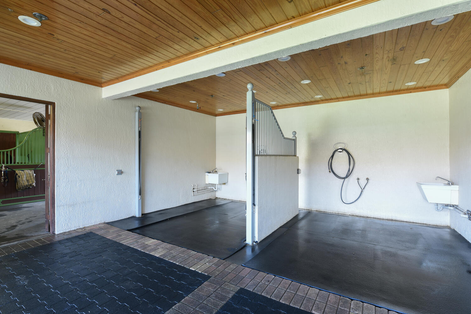 GRAND PRIX FARMS - Residential