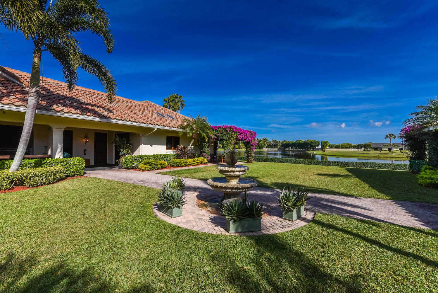 GRAND PRIX FARMS - Residential