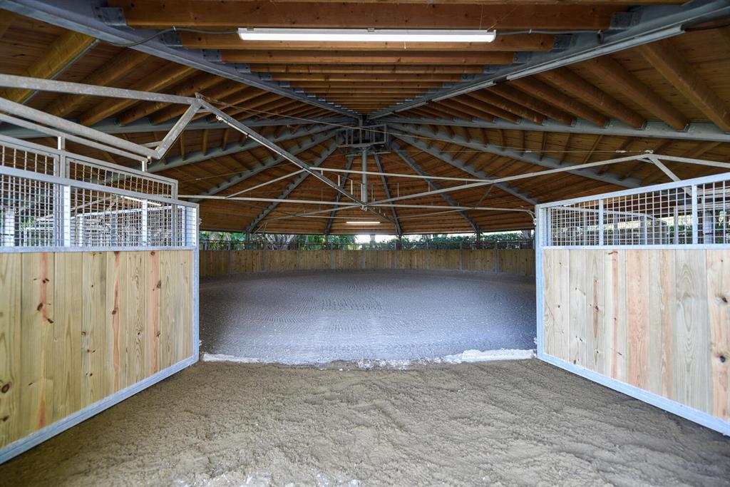 GRAND PRIX FARMS - Residential