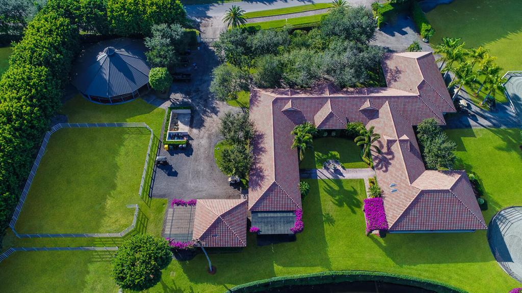 GRAND PRIX FARMS - Residential