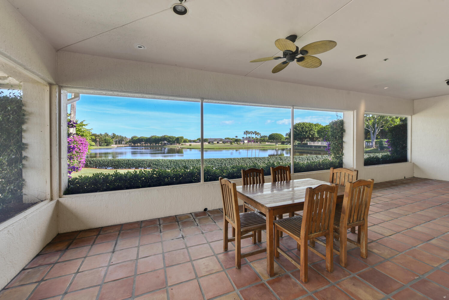 GRAND PRIX FARMS - Residential