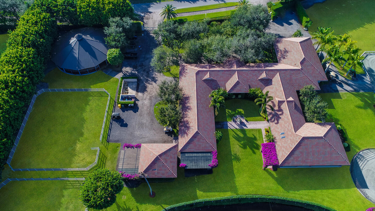 GRAND PRIX FARMS - Residential