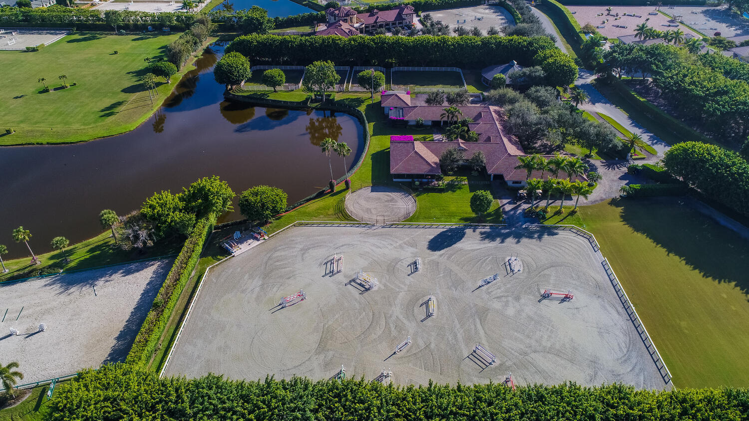 GRAND PRIX FARMS - Residential