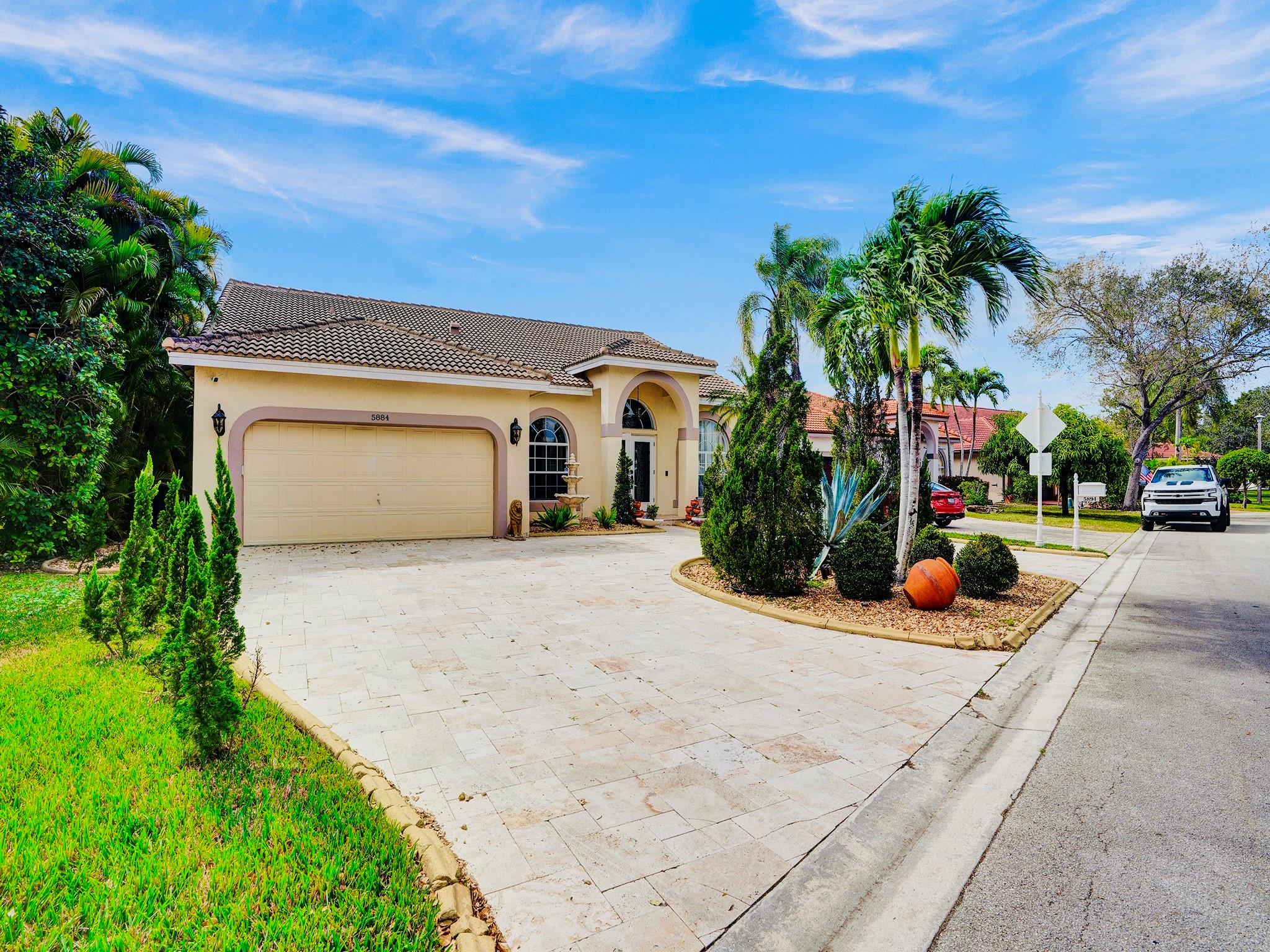 Parkwood Ix 153-28 B - Residential