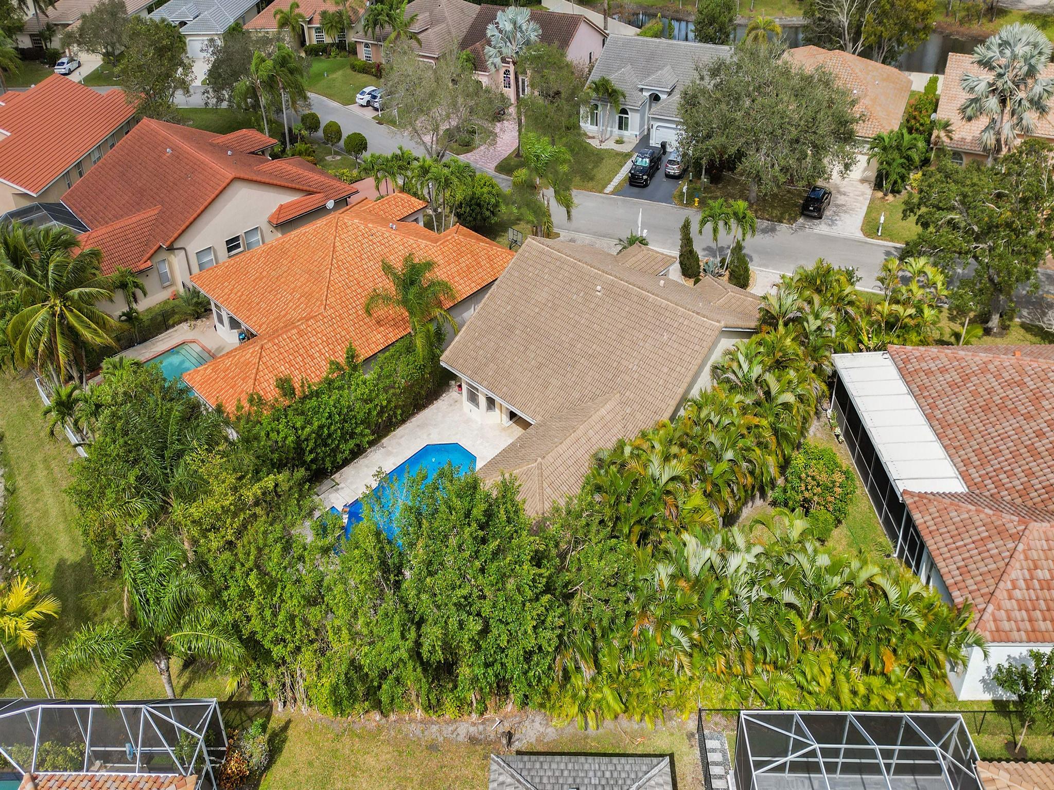 Parkwood Ix 153-28 B - Residential