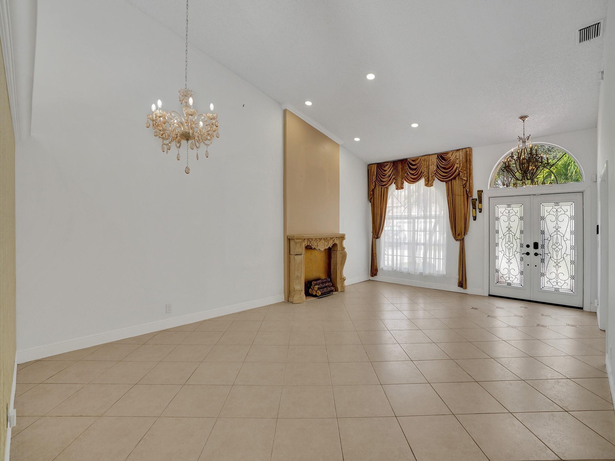 Parkwood Ix 153-28 B - Residential