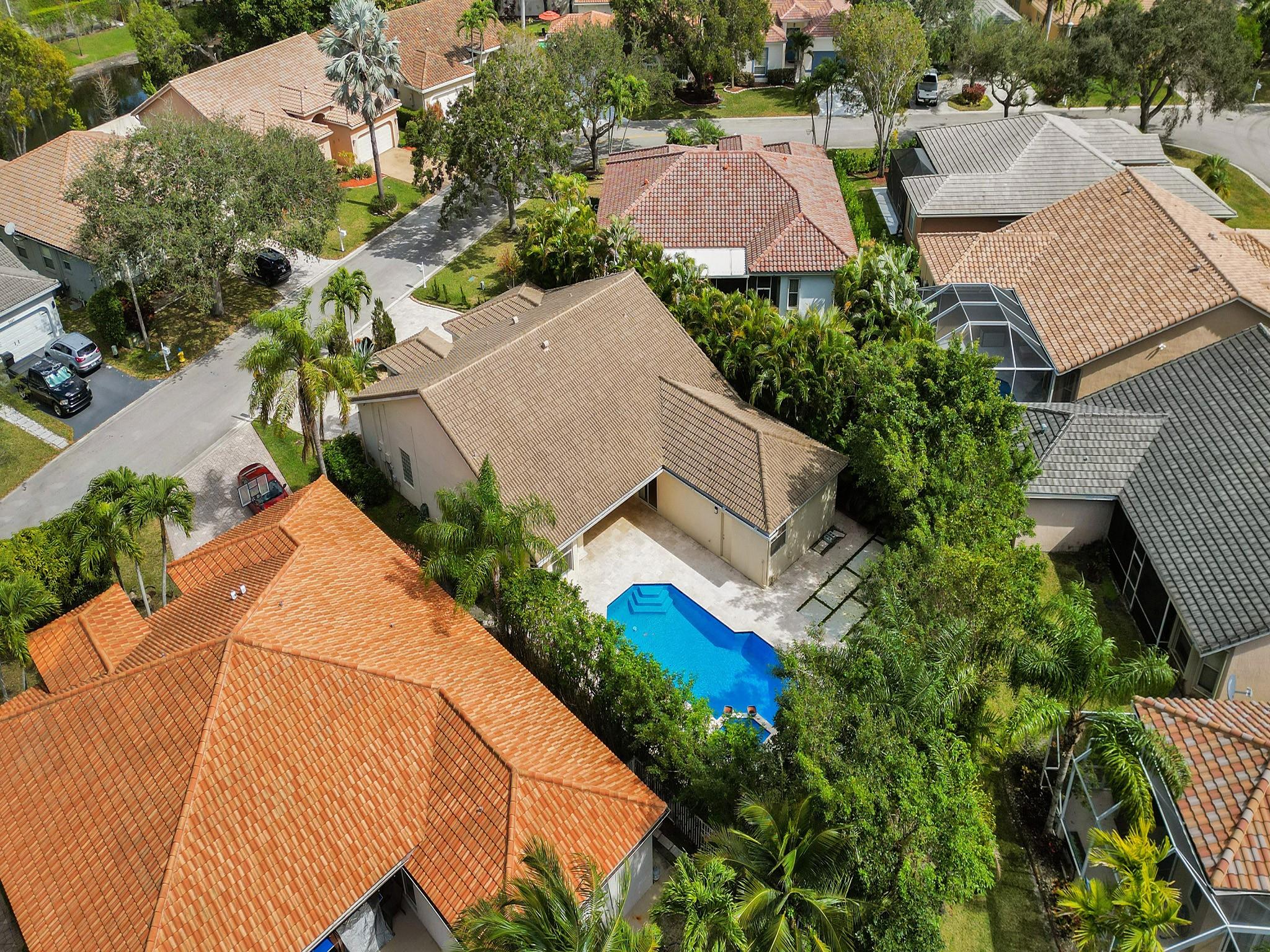 Parkwood Ix 153-28 B - Residential