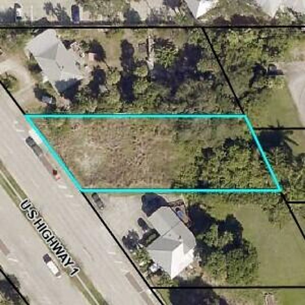 Photo of 1554 Us Highway 1 Highway, Sebastian, FL 32958 (MLS # B26012937)