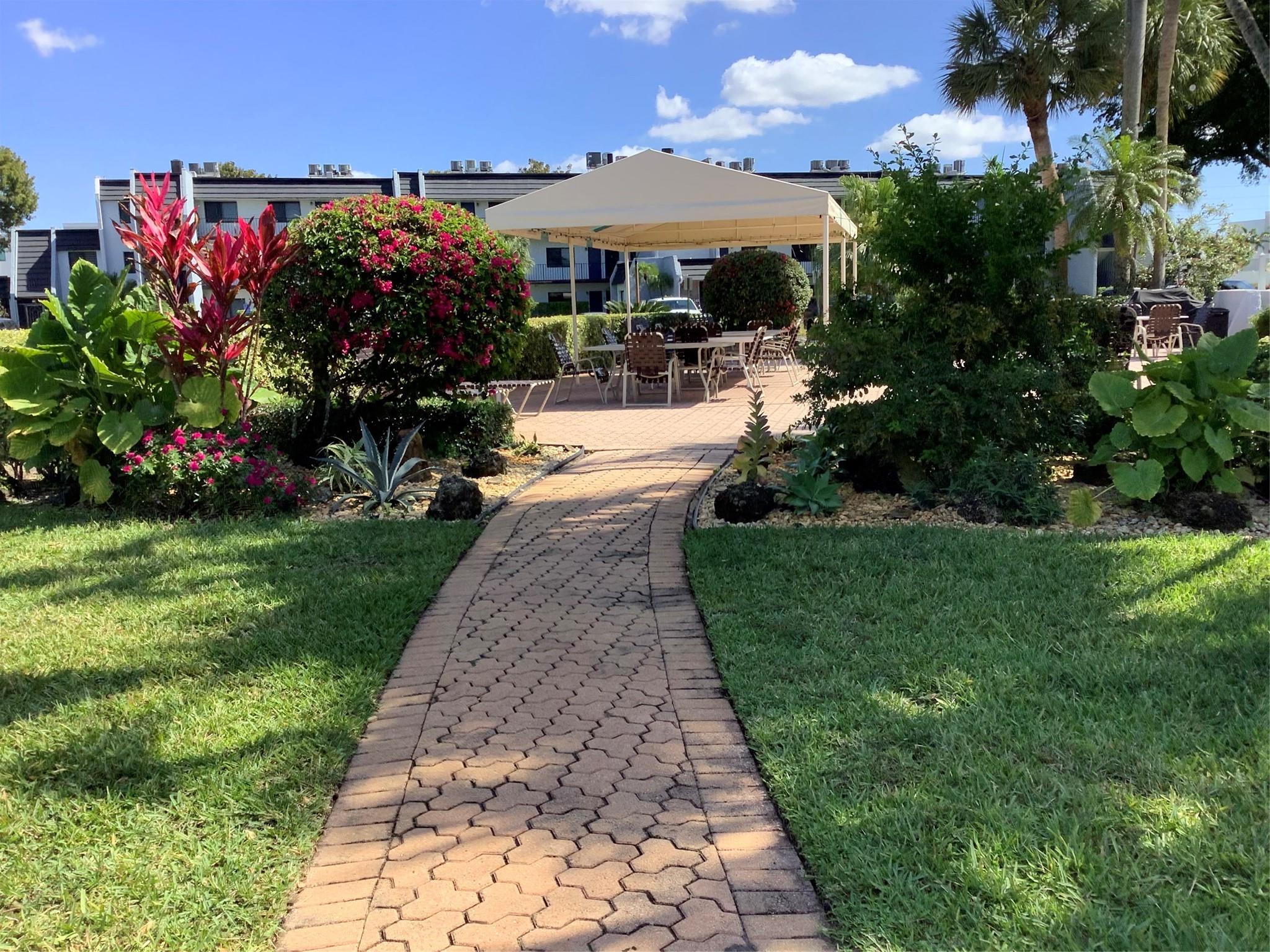 Fountains Palm Beach Cond - Residential Lease