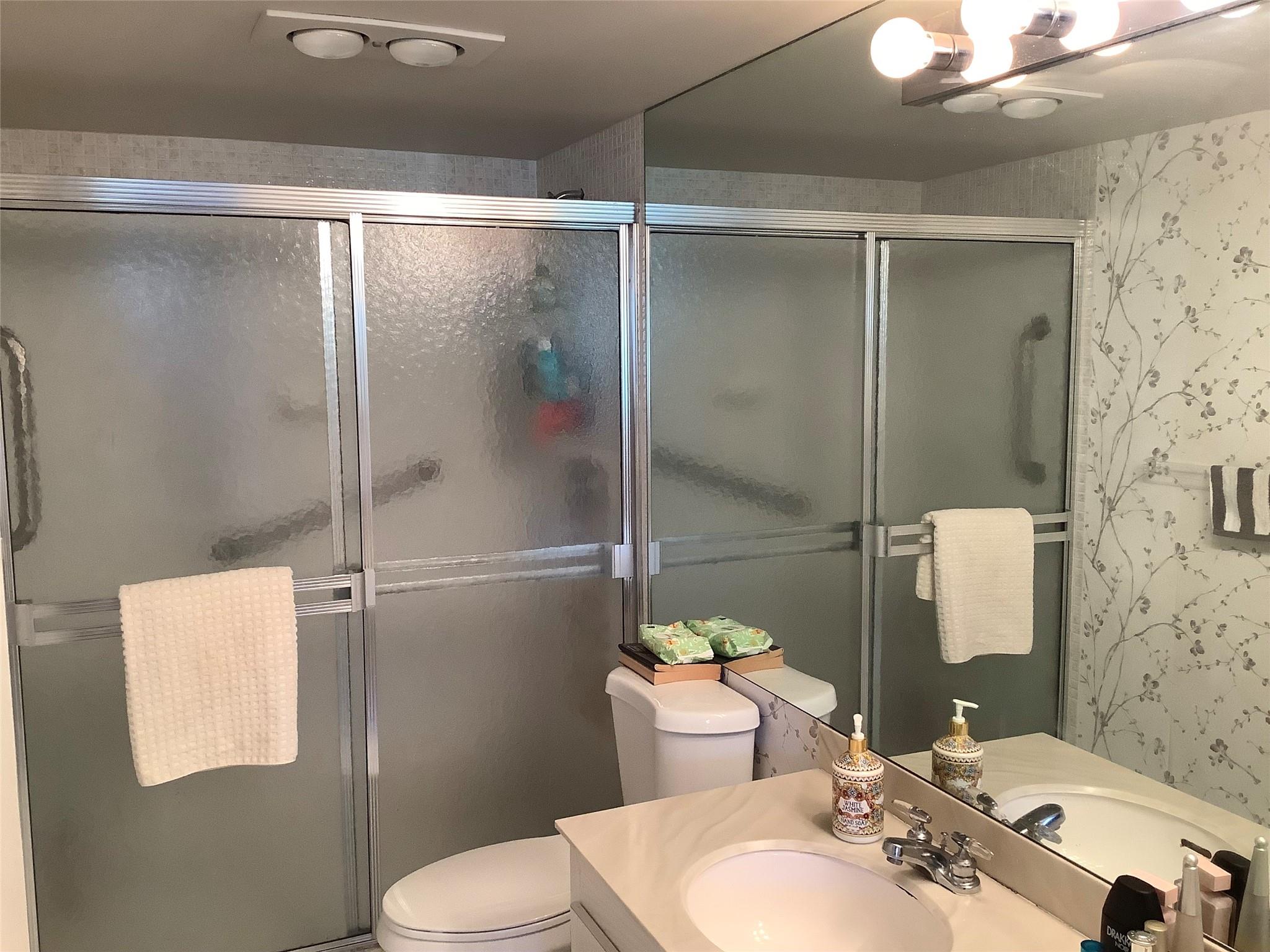 Fountains Palm Beach Cond - Residential Lease