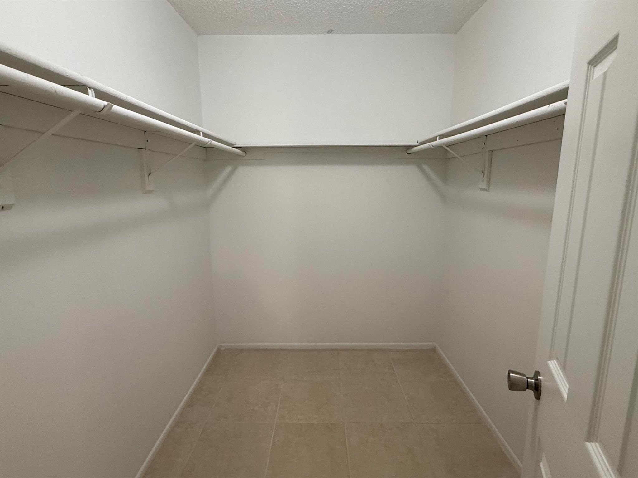 PORT ST LUCIE SECTIO - Residential Lease