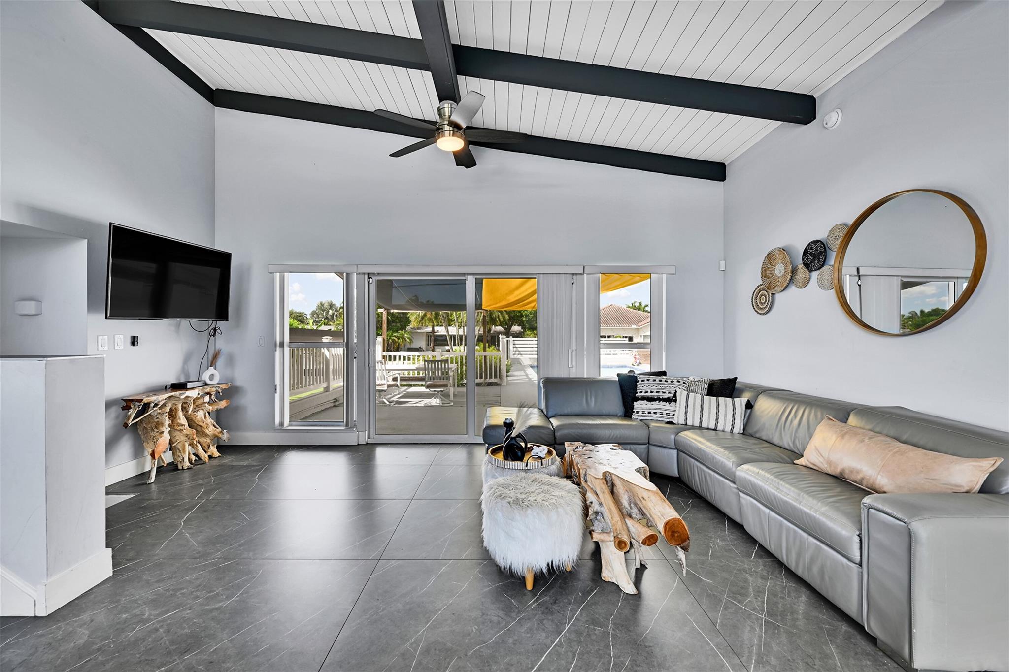 Lauderdale Isles - Residential Lease