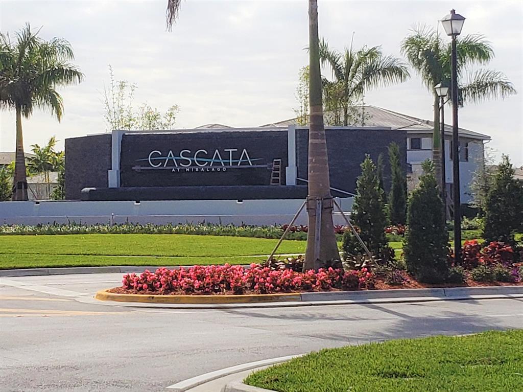 Cascata at MiraLago celebrates the best of community living: light-filled, free-flowing homes, luxurious finishes and appointments, a broad range of amenities for every family member, and a coveted location in one of Florida's most desirable destinations. This elegant estate home offers lots of room to roam with over 3,900 square feet of air-conditioned living space. Featuring 5 bedrooms, 4 full baths. A sophisticated 2-story home incorporates an airy open space concept and also include 2 car garage that has been converted to a 2nd kitchen loft. Including a multi-generational floorplan where 2 families can live under one roof without giving up any privacy.