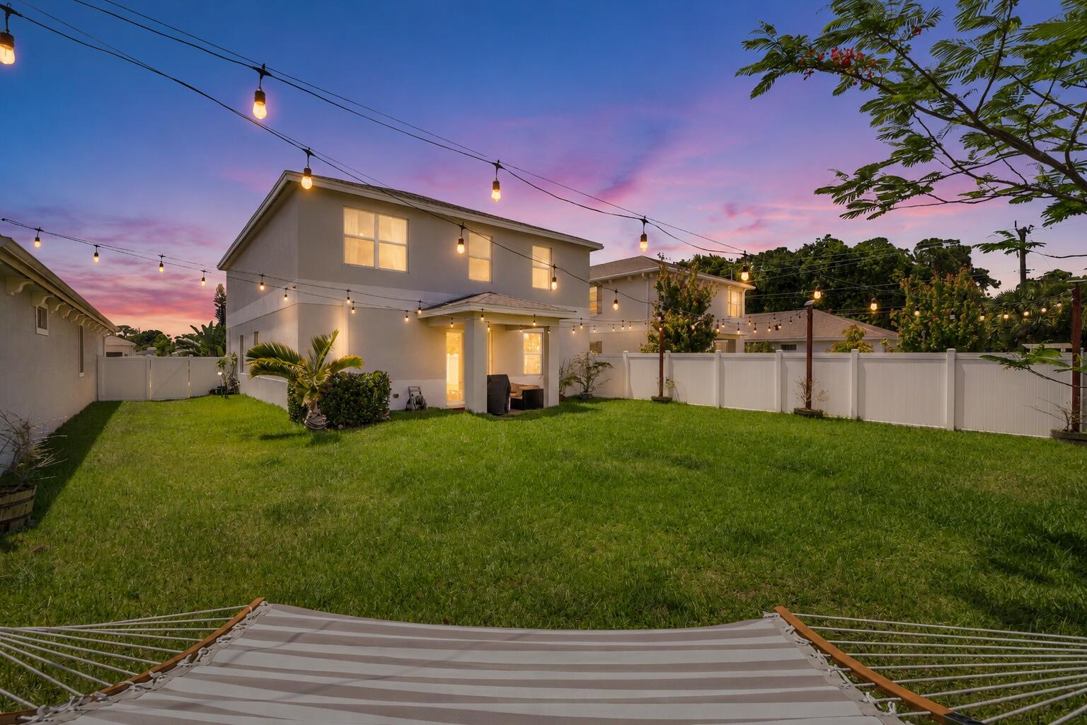 Properties 4506 Catalina Way