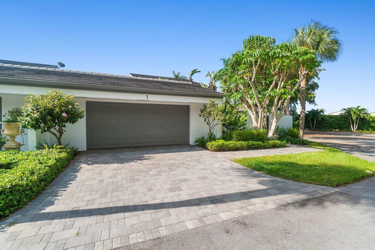 PELICAN COVE OF - Residential Lease