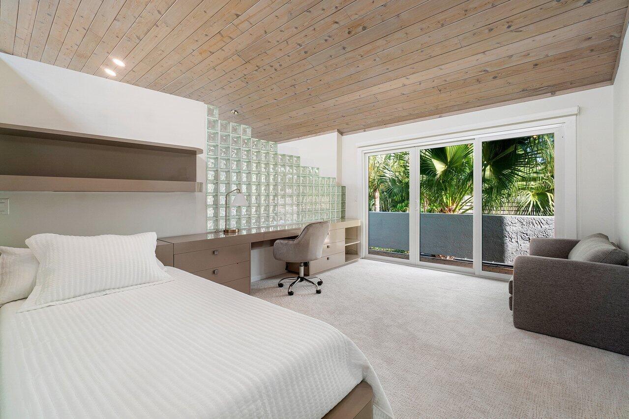 PELICAN COVE OF - Residential Lease