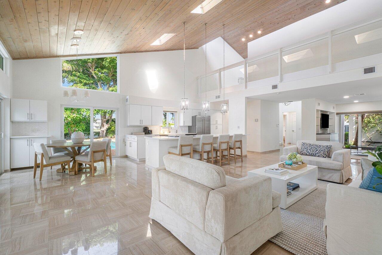 PELICAN COVE OF - Residential Lease