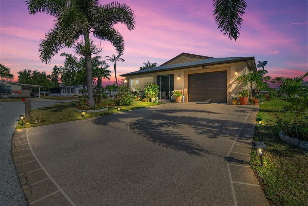 Photo of 14294 Zorzal Avenue, Fort Pierce, FL 34951 (MLS # R10976237)