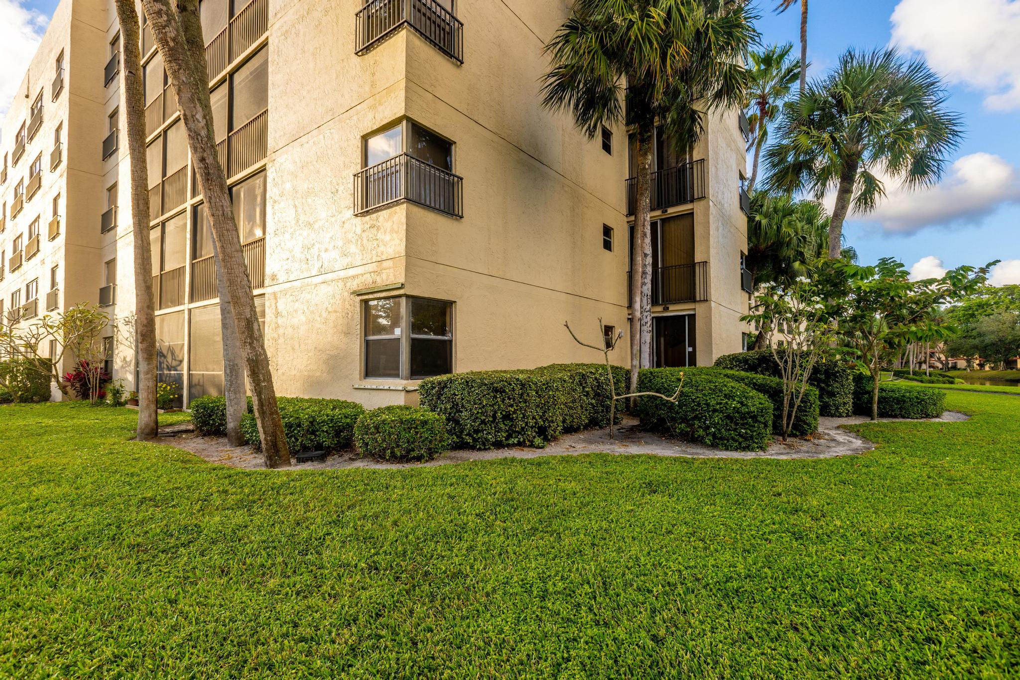 TRADEWINDS B CONDO - Residential