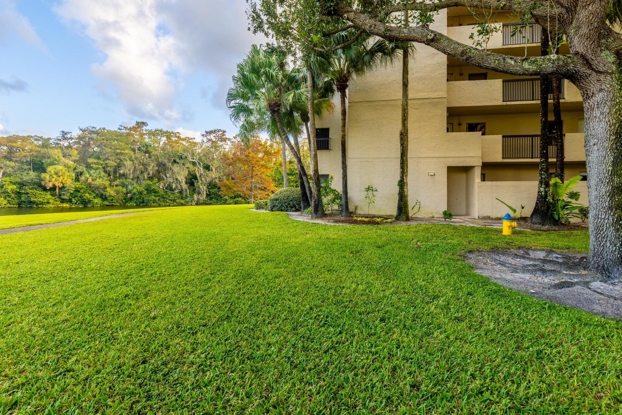 TRADEWINDS B CONDO - Residential