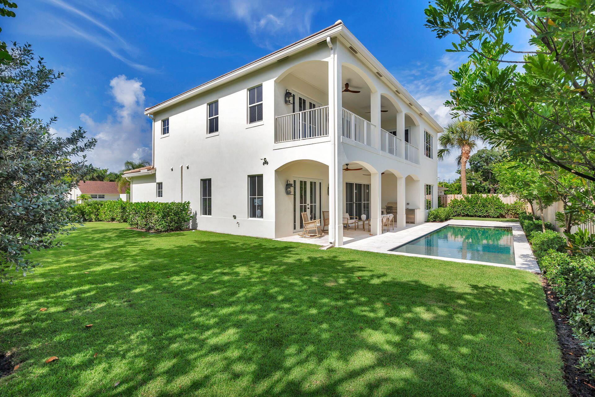 EDGEWATER - Residential