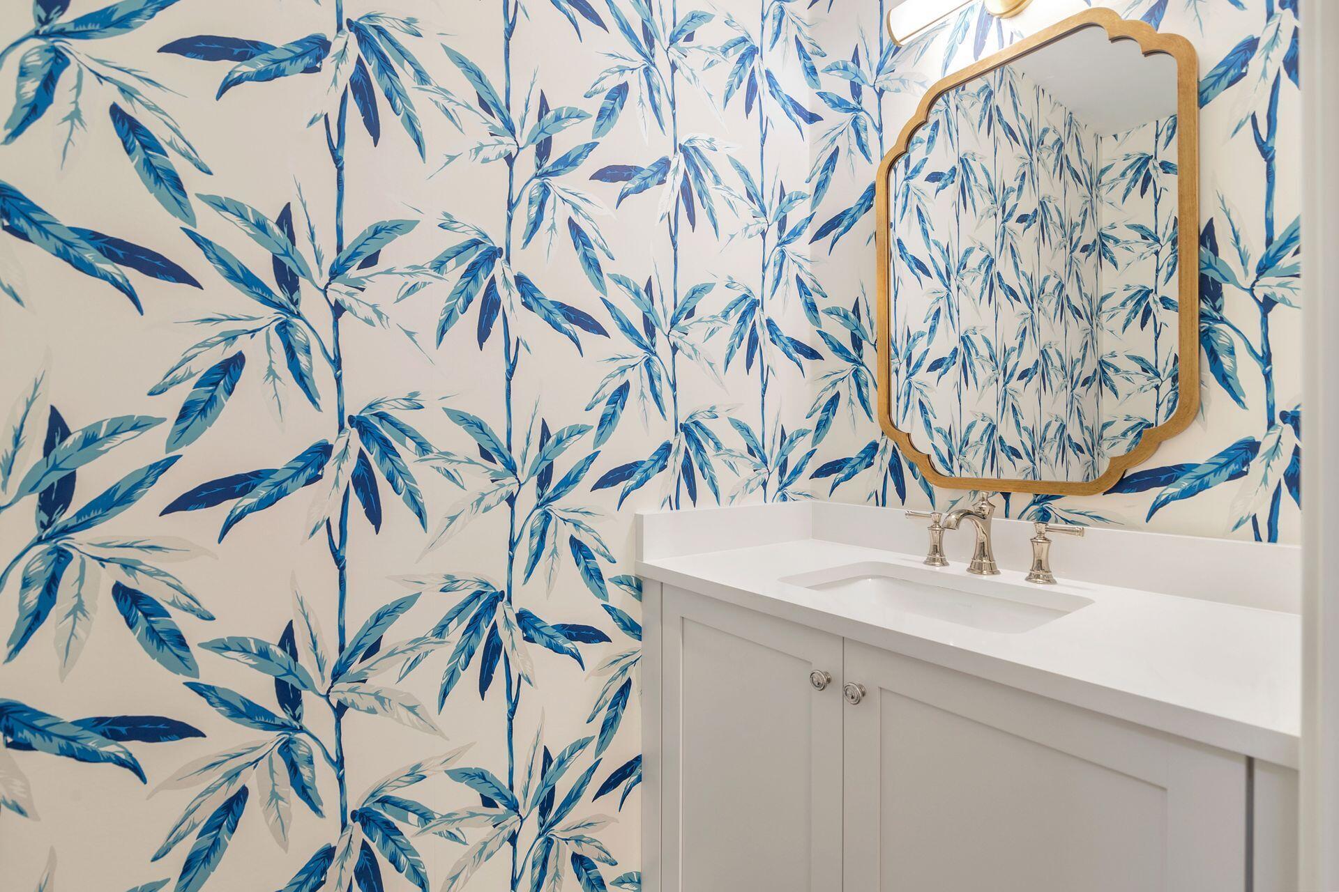 EDGEWATER - Residential