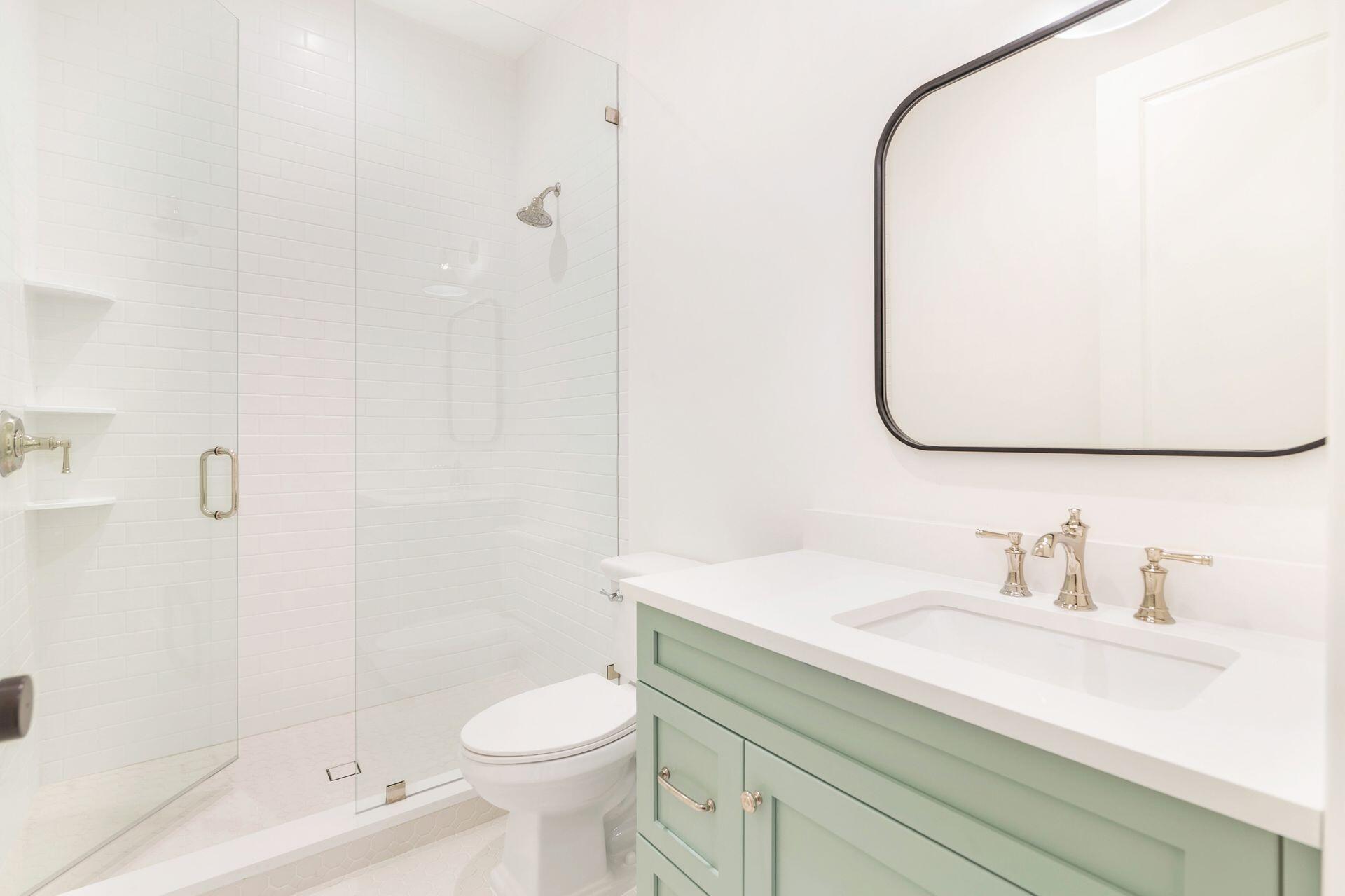 EDGEWATER - Residential