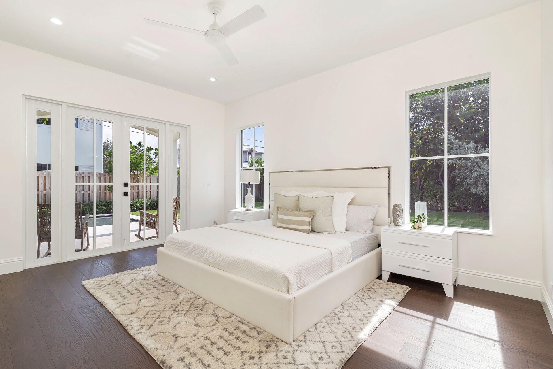 EDGEWATER - Residential