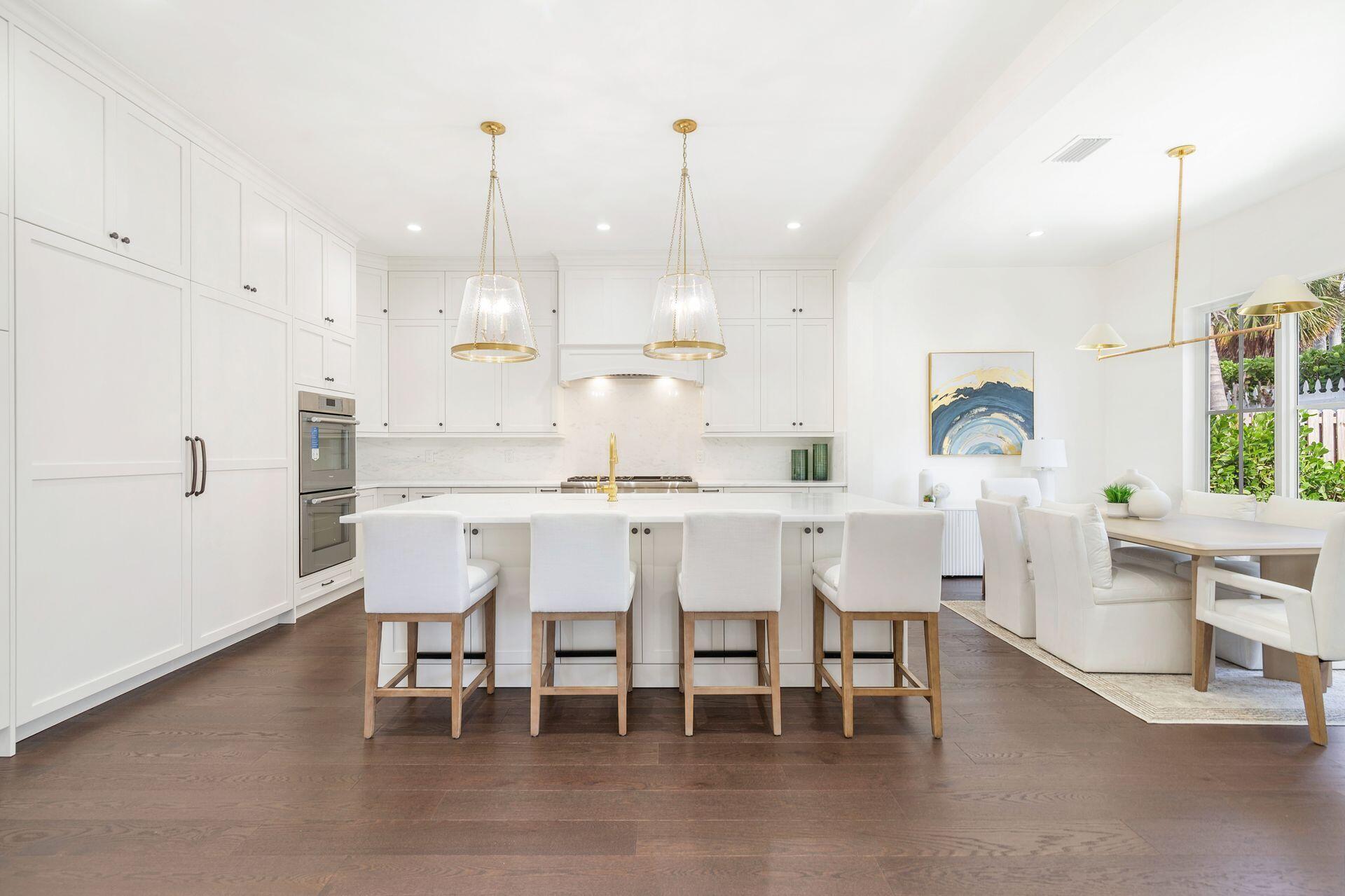 EDGEWATER - Residential