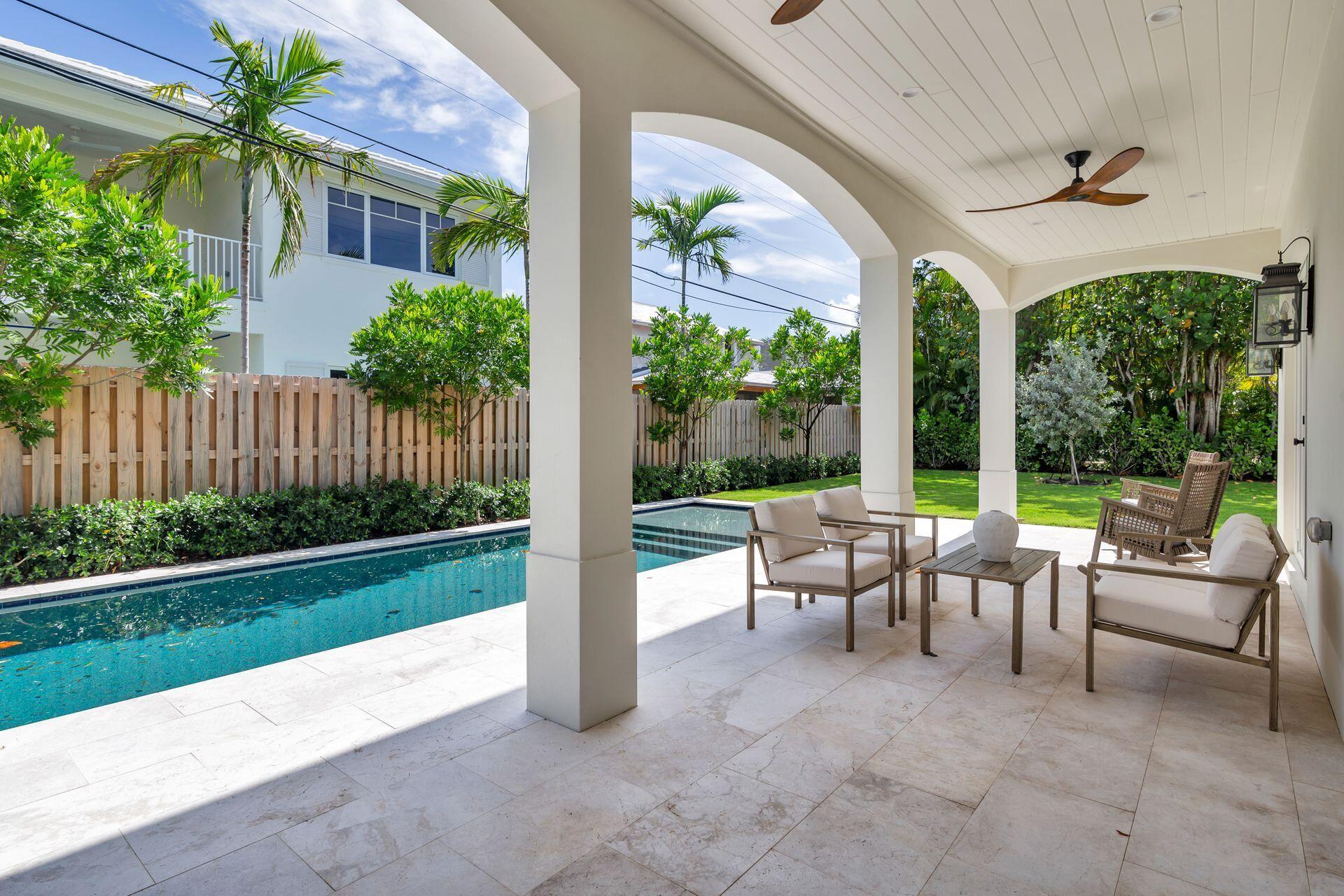 EDGEWATER - Residential