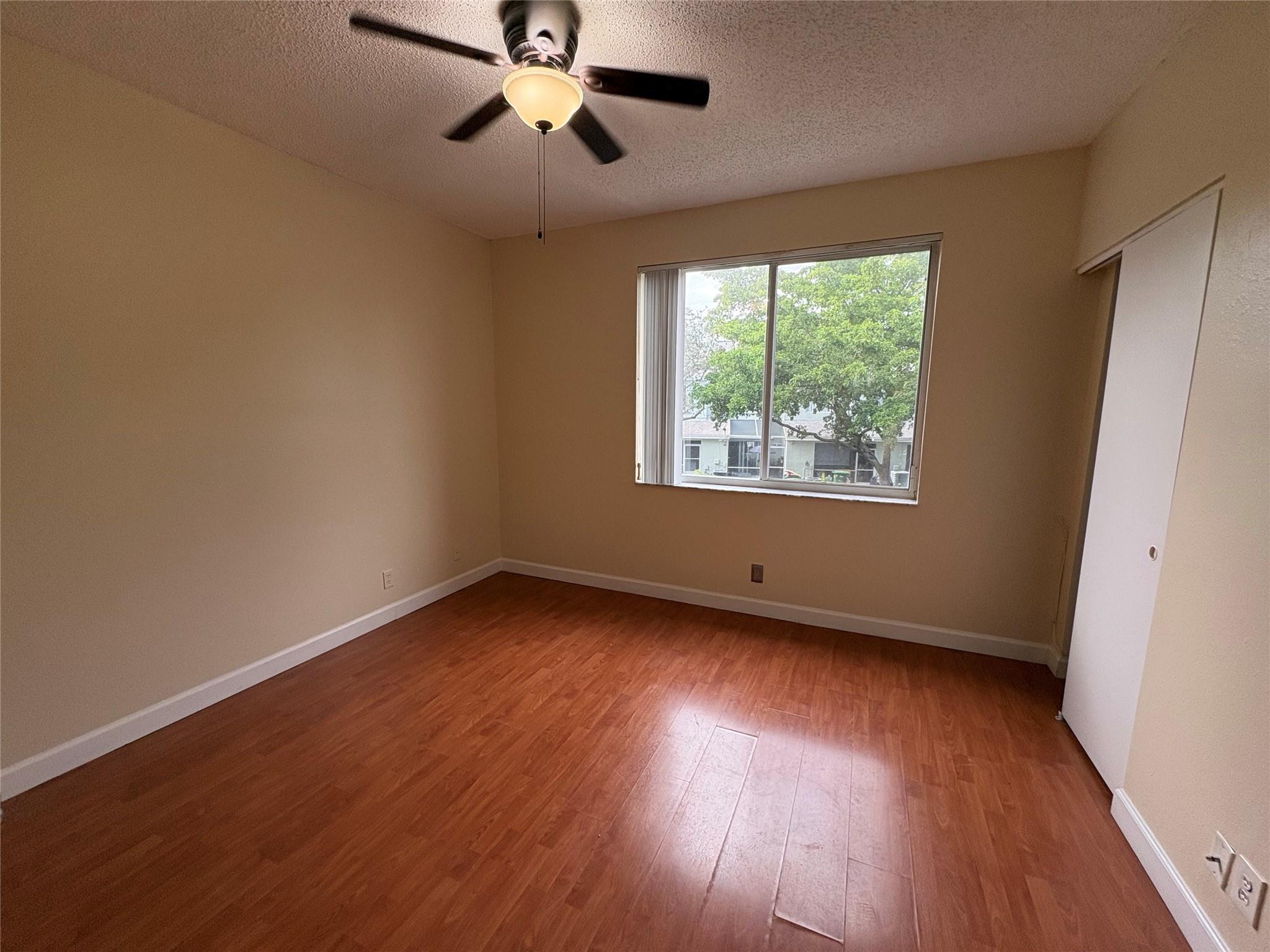 Land Sec 6-North 153-20 B - Residential Lease