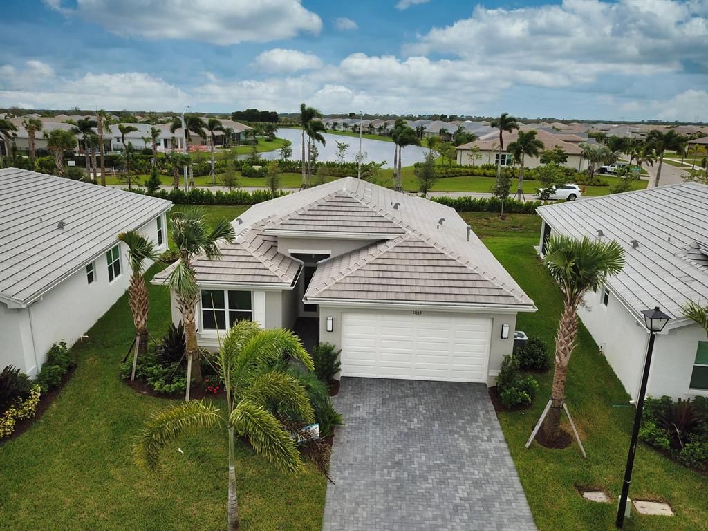 Photo of 11663 SW Hawkins Terrace, Port Saint Lucie, FL 34987 (MLS # R10668150)