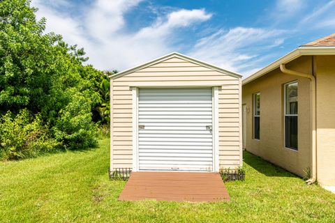 A home in Port St Lucie