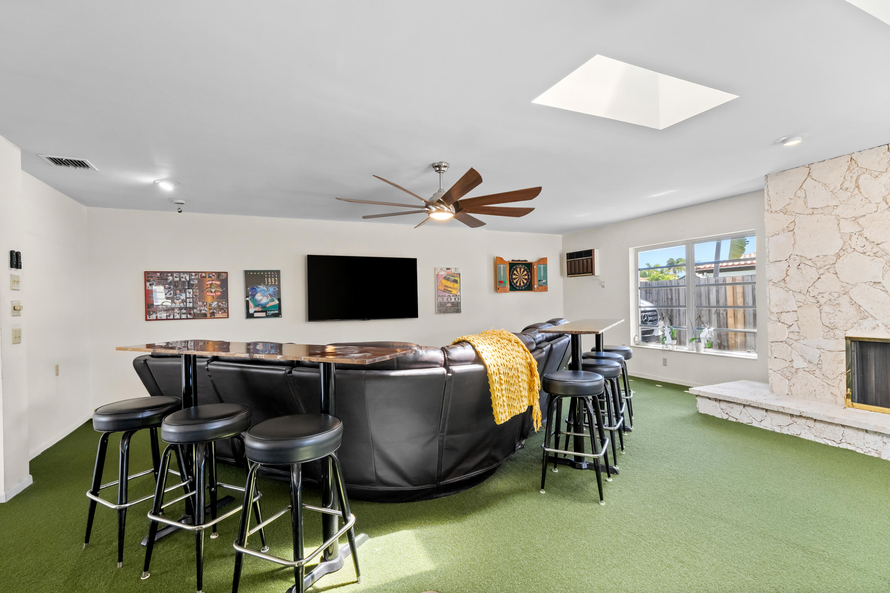 CORAL PARK ADD - Residential