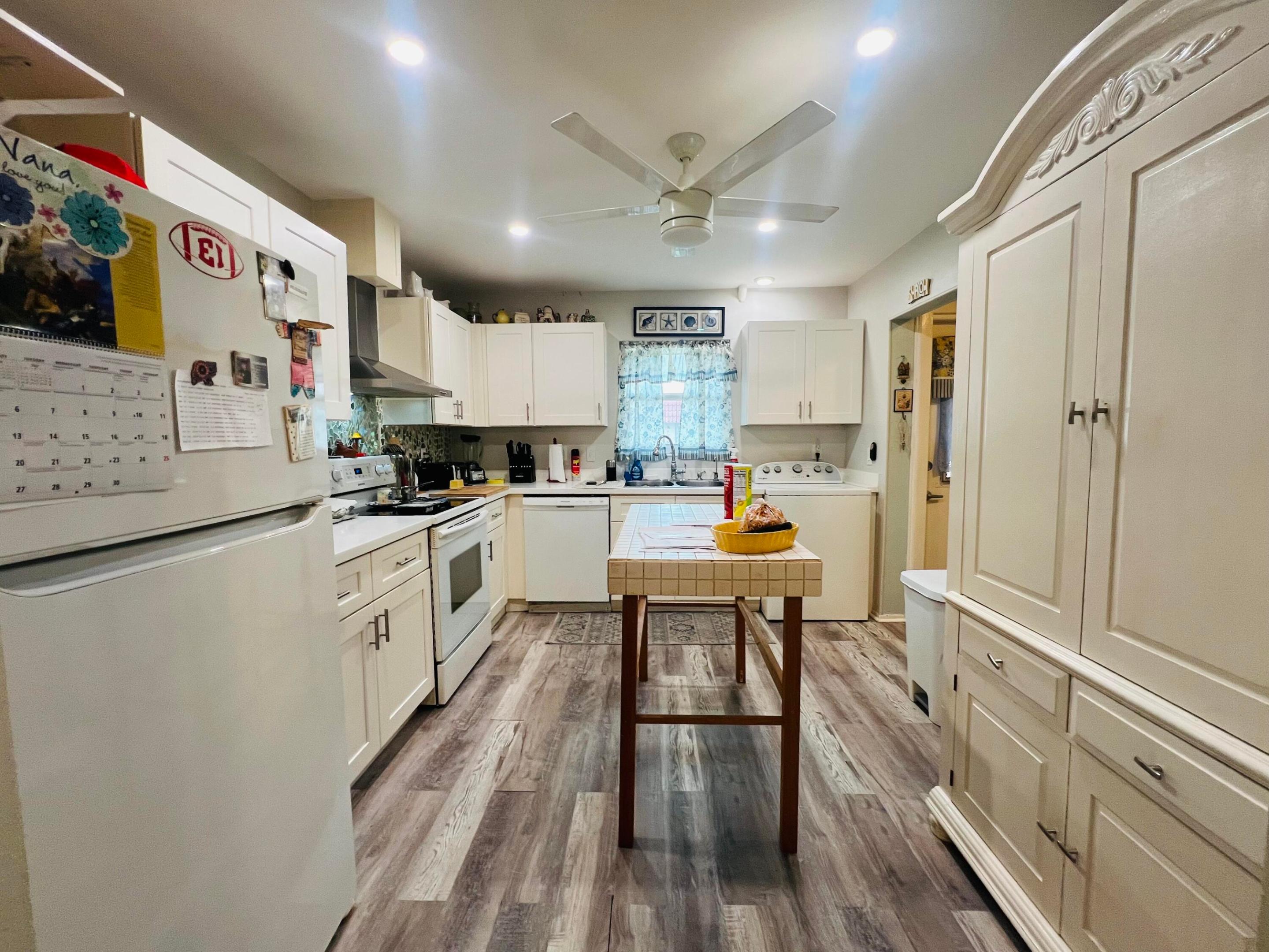 COVERED BRIDGE CONDO - Residential