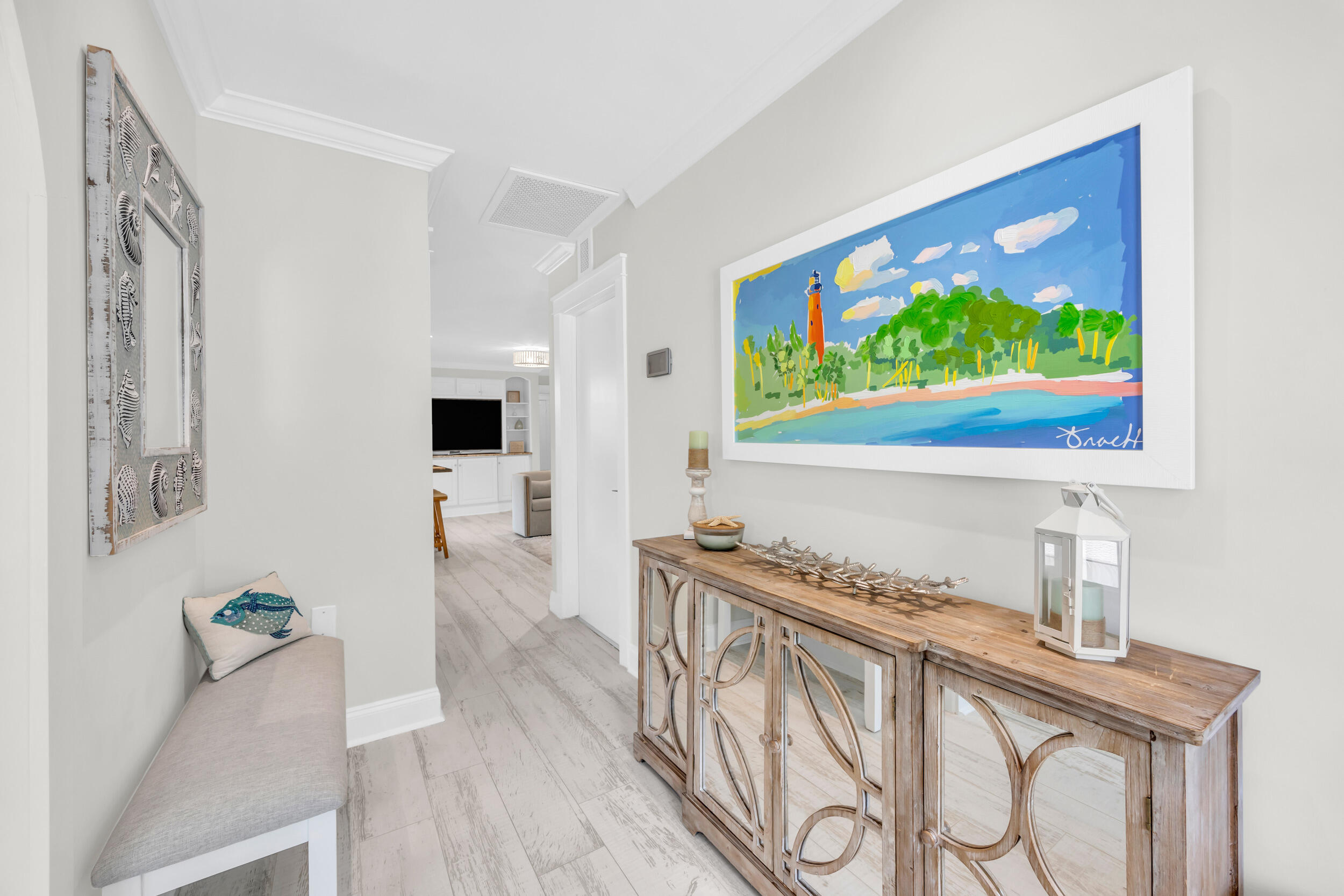 11 SE Splitrail Circle, Jupiter, FL, 33469/$1,165,000 4 11 SE Splitrail Circle