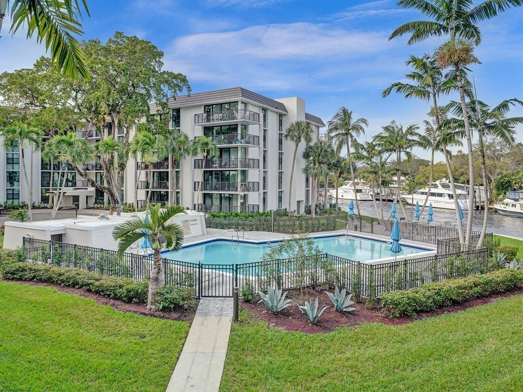 1301 River Reach Drive 514