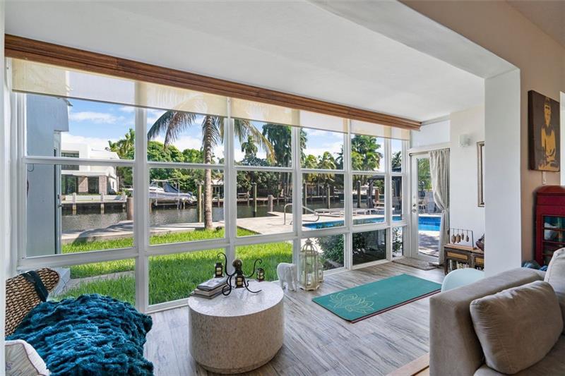 Island House East - Residential