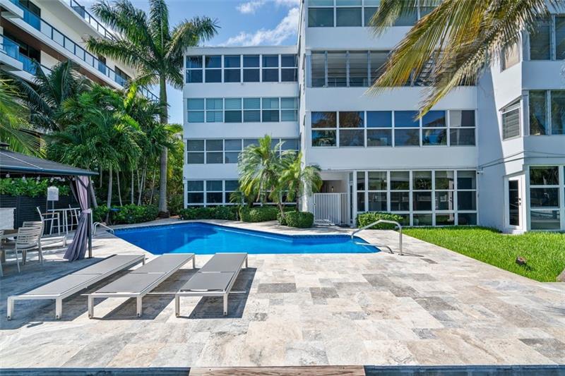 Island House East - Residential