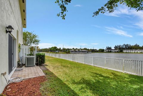 A home in Lake Worth