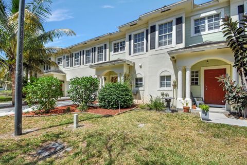 A home in Lake Worth