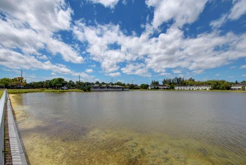 A home in Lake Worth