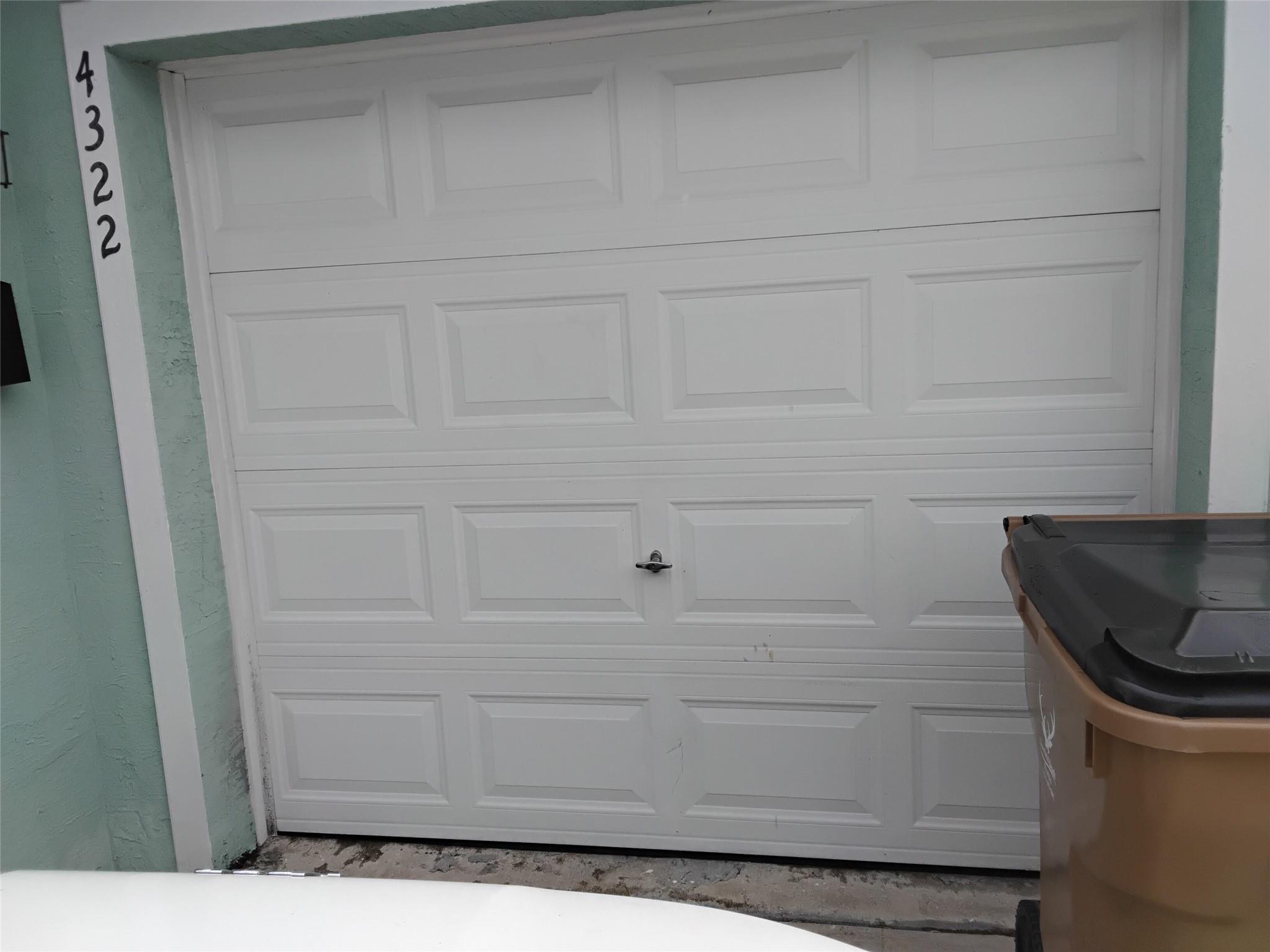 SPRING LAKE 2ND SEC - Residential Lease