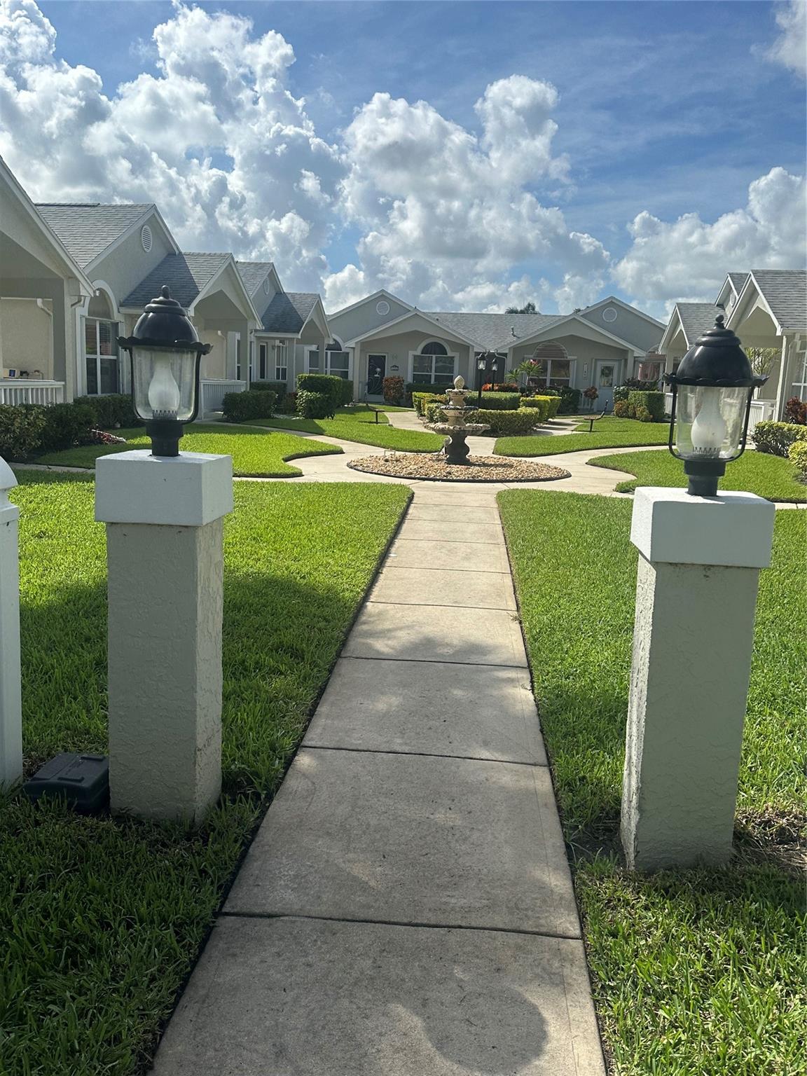 KINGS ISLE I - Residential