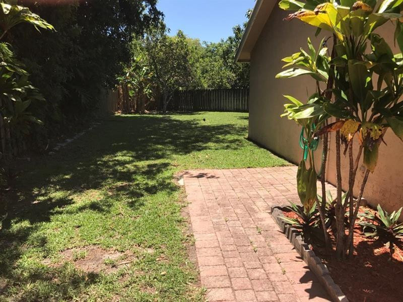 Willow Creek 93-33 B - Residential
